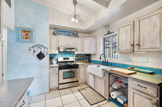 5763 E 19th Street, Tucson, AZ 85711