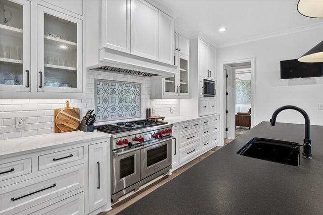 5417 Huntly Drive, Fort Worth, TX 76109