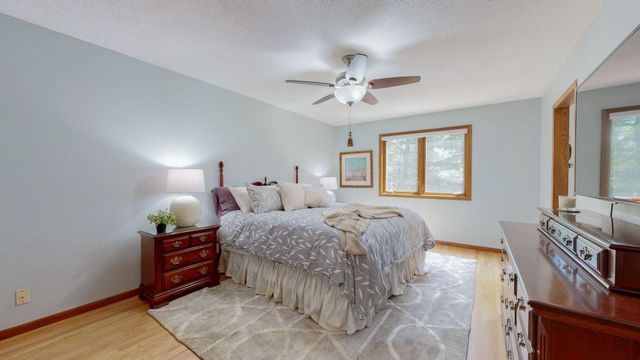 645 Farr Court, Eau Claire, WI 54701