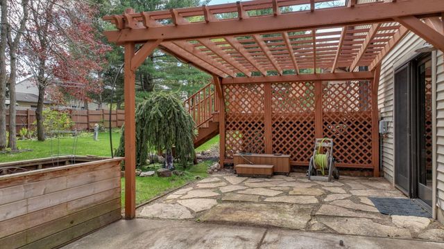 645 Farr Court, Eau Claire, WI 54701