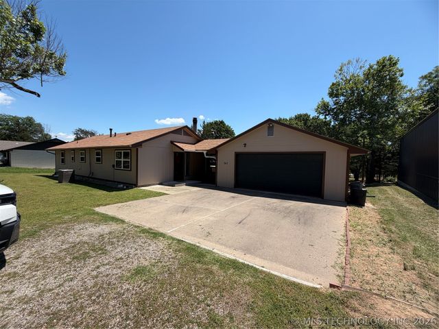 343 Timberline Drive, Stigler, OK 74462