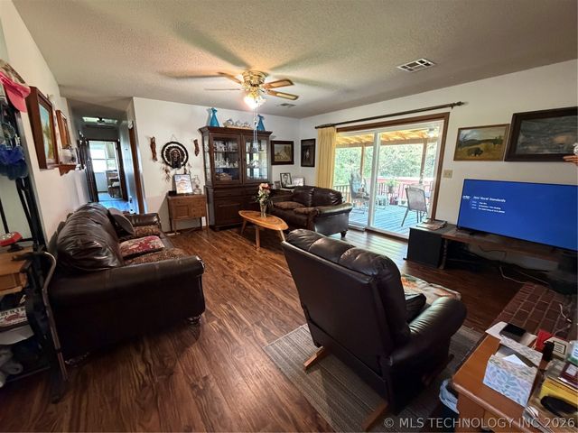 343 Timberline Drive, Stigler, OK 74462