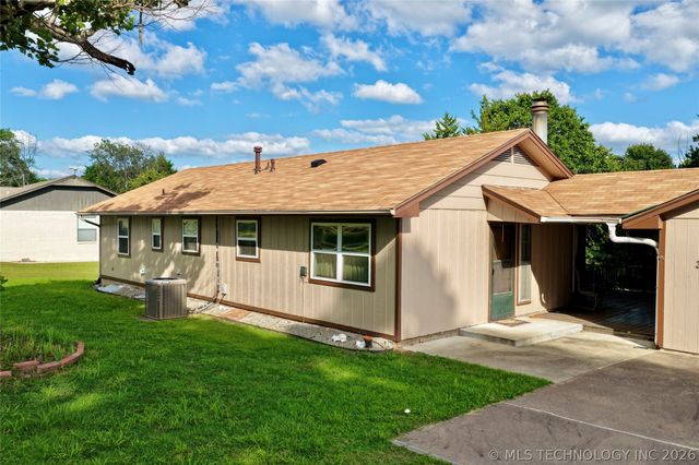 343 Timberline Drive, Stigler, OK 74462