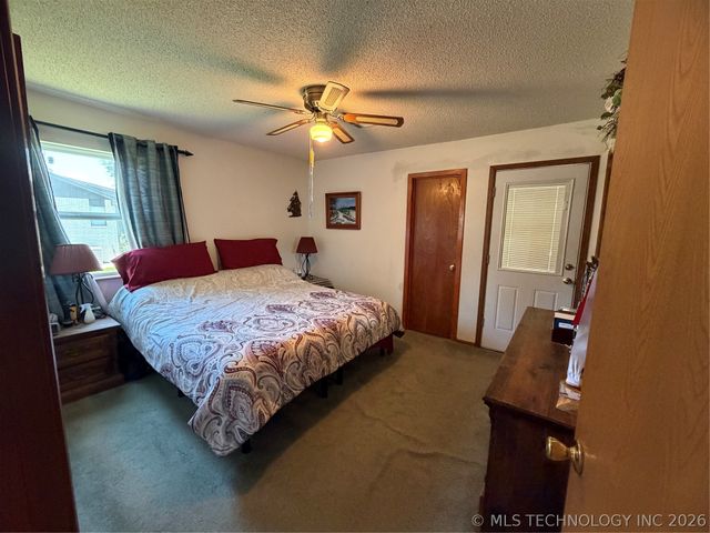 343 Timberline Drive, Stigler, OK 74462