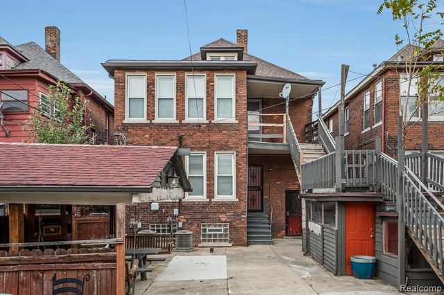 310 Hendrie St, Detroit, MI 48202
