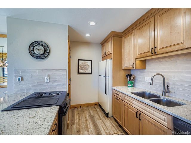 160 E La Bonte St B-306, Dillon, CO 80435