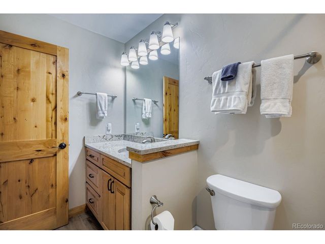 160 E La Bonte St B-306, Dillon, CO 80435