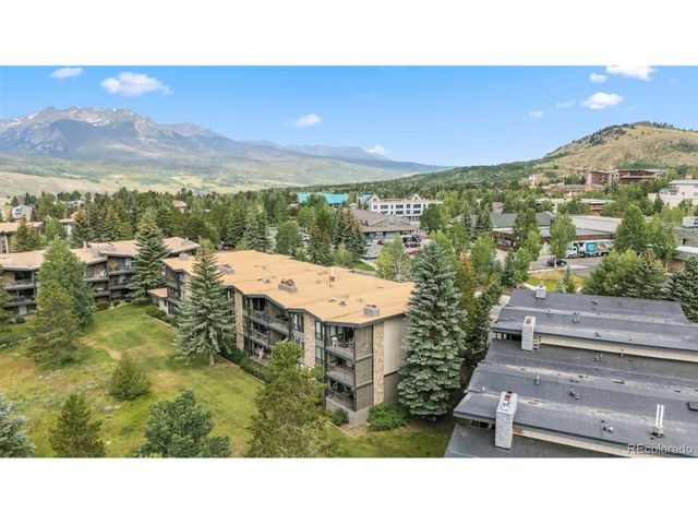 160 E La Bonte St B-306, Dillon, CO 80435