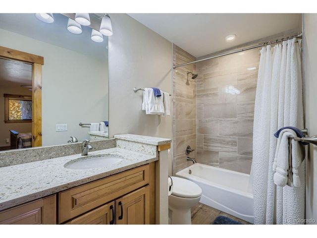 160 E La Bonte St B-306, Dillon, CO 80435