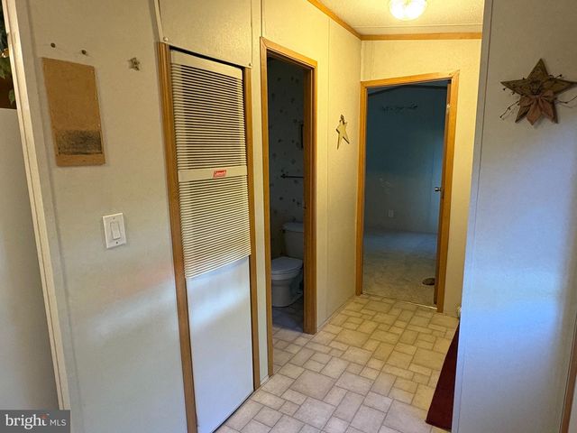 13 WOOD DR, Nottingham, PA 19362
