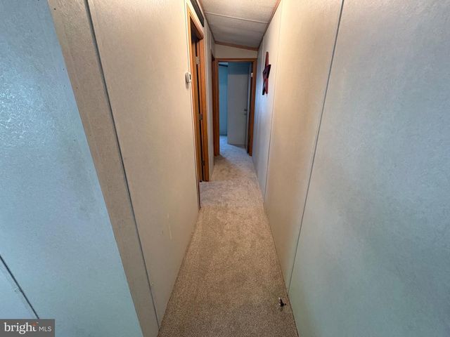 13 WOOD DR, Nottingham, PA 19362