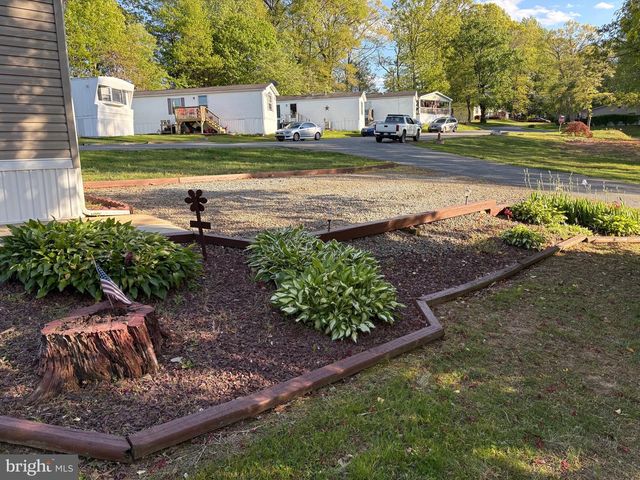 13 WOOD DR, Nottingham, PA 19362