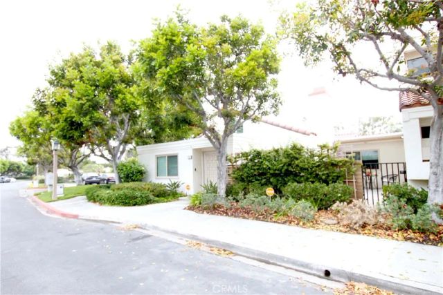 32 Morena, Irvine, CA 92612