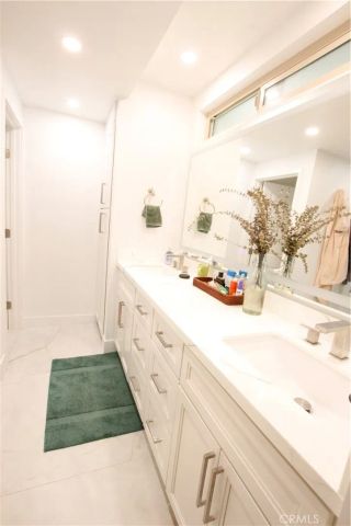 32 Morena, Irvine, CA 92612