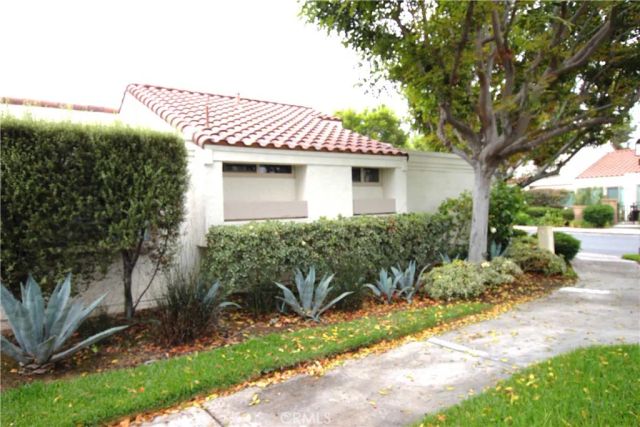 32 Morena, Irvine, CA 92612