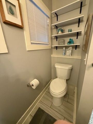 31375 Metcalf Road, Louisburg, KS 66053