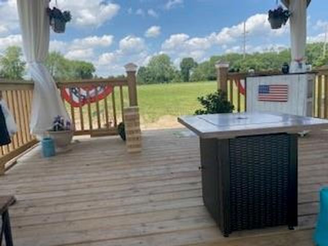 31375 Metcalf Road, Louisburg, KS 66053