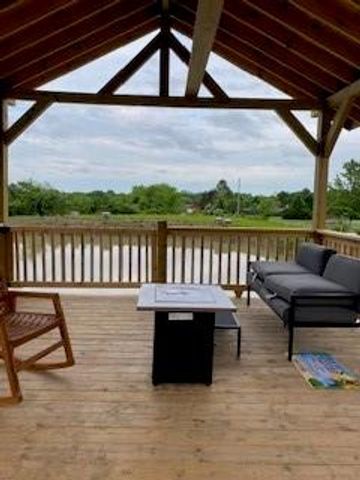 31375 Metcalf Road, Louisburg, KS 66053