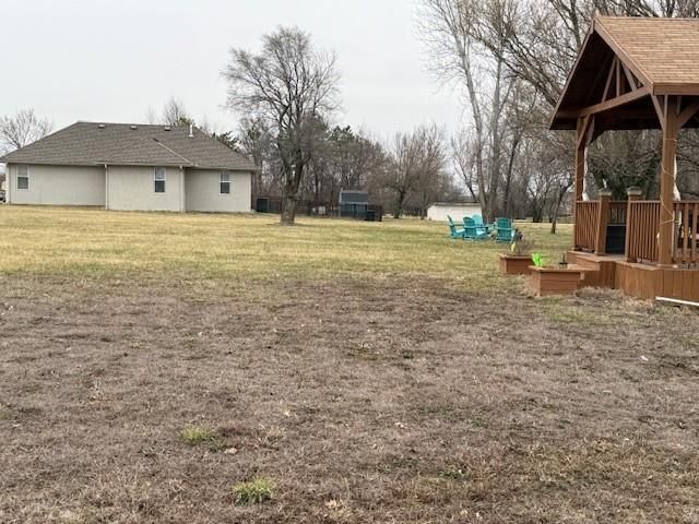 31375 Metcalf Road, Louisburg, KS 66053