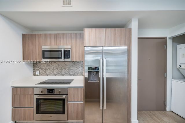 201 SW 17th Rd 602, Miami, FL 33129