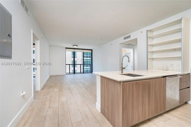 201 SW 17th Rd 602, Miami, FL 33129