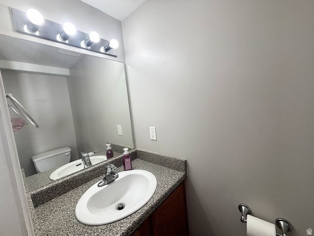 8843 S HUMBOLDT CT, West Jordan, UT 84081