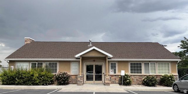 8843 S HUMBOLDT CT, West Jordan, UT 84081