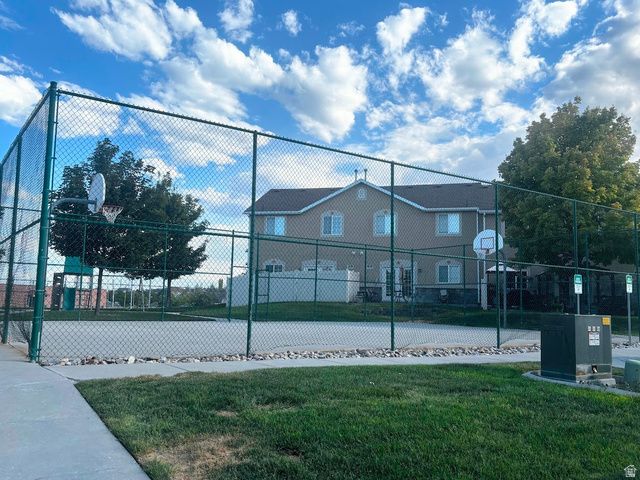 8843 S HUMBOLDT CT, West Jordan, UT 84081