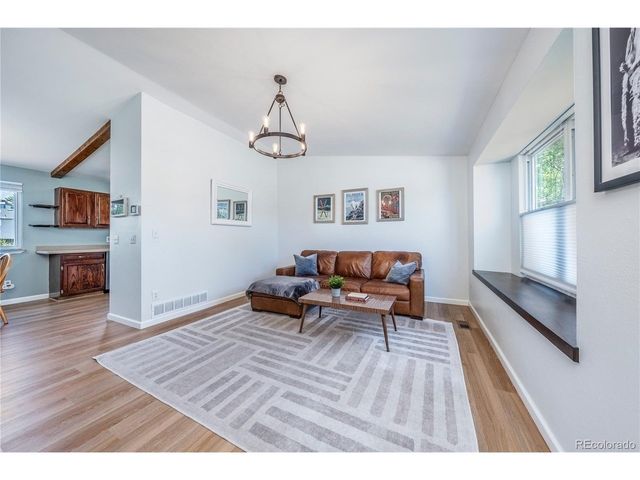 8681 W Star Cir, Littleton, CO 80128