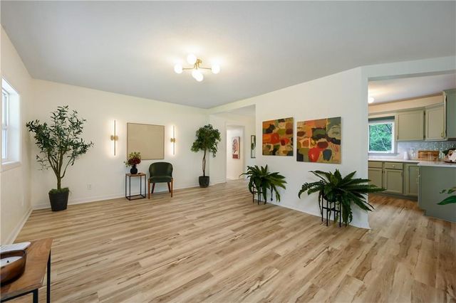 210 Myron Avenue, Belton, MO 64012