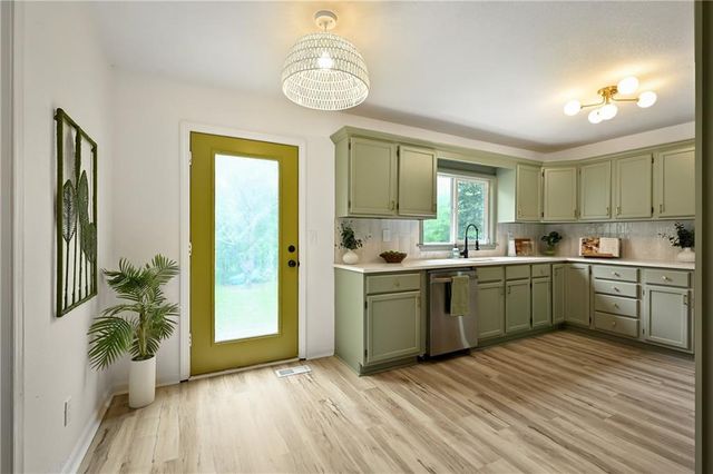 210 Myron Avenue, Belton, MO 64012