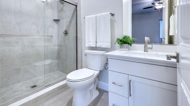 951 Talus Way South, Madera, CA 93636