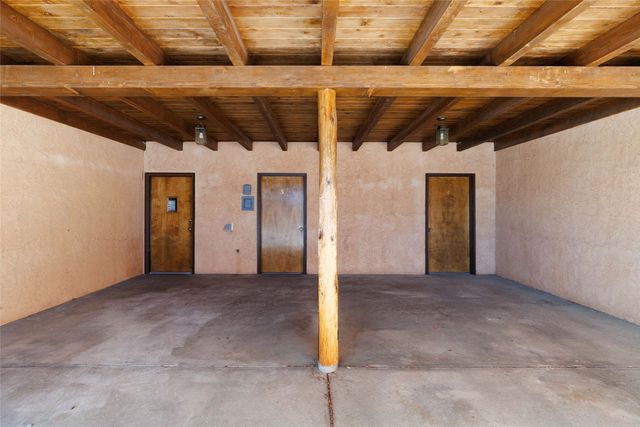 107 Camino Santiago C&D, Santa Fe, NM 87501