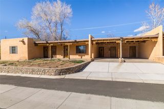 107 Camino Santiago C&D, Santa Fe, NM 87501