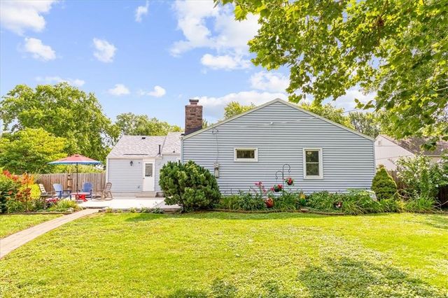 6322 Lowell Avenue, Merriam, KS 66202