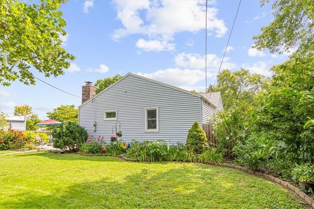 6322 Lowell Avenue, Merriam, KS 66202