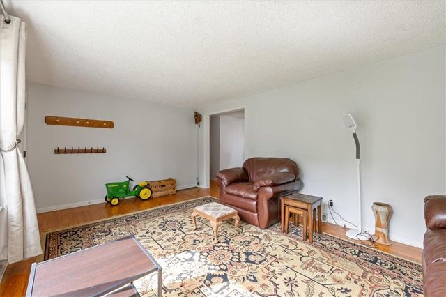 6322 Lowell Avenue, Merriam, KS 66202