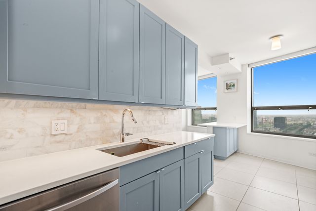 501 N Clinton Street 3203, Chicago, IL 60654