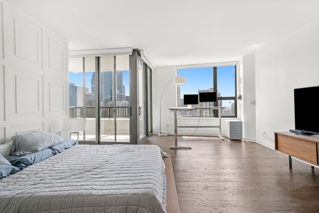 501 N Clinton Street 3203, Chicago, IL 60654