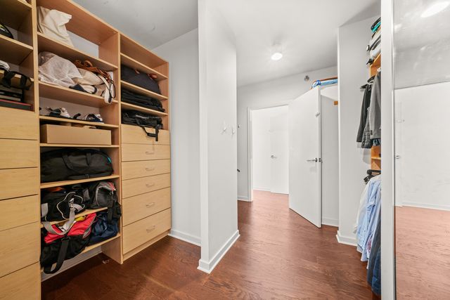 501 N Clinton Street 3203, Chicago, IL 60654