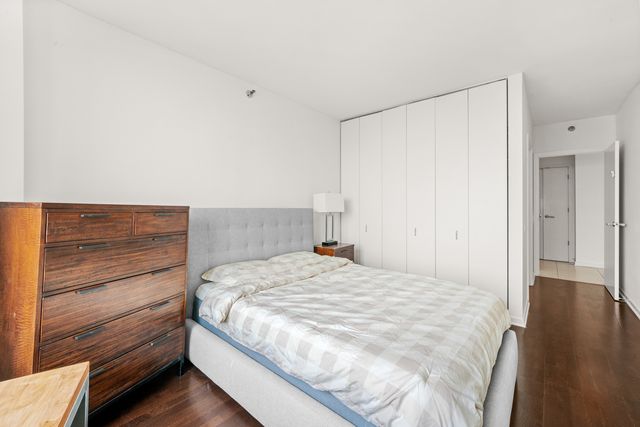 501 N Clinton Street 3203, Chicago, IL 60654