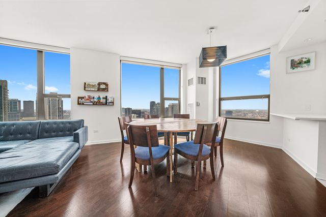 501 N Clinton Street 3203, Chicago, IL 60654