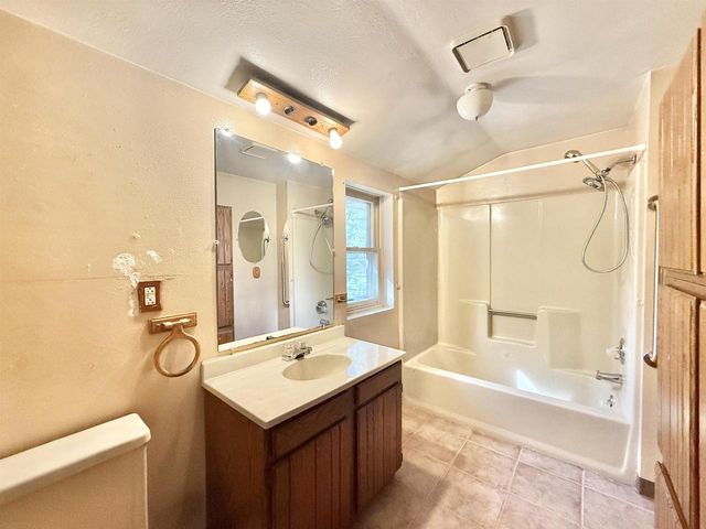 5638 S Duggan Road, Beloit, WI 53511