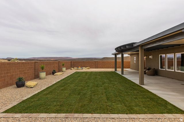 2367 E MALITSOH WAY, St. George, UT 84790