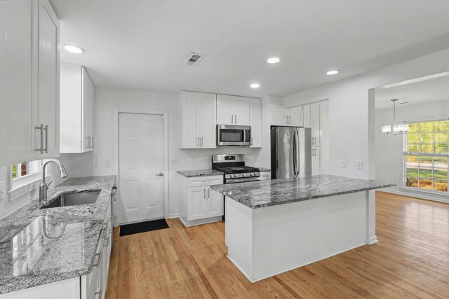 1775 Balfoure Drive, Charleston, SC 29407