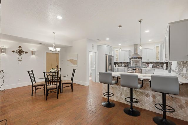 1022 Camino Ranchitos NW, Albuquerque, NM 87114