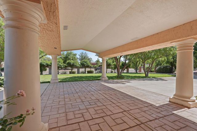 1022 Camino Ranchitos NW, Albuquerque, NM 87114