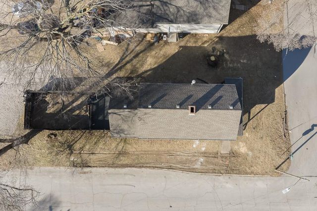 301 Pottawatomie Street, Leavenworth, KS 66048