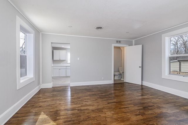 301 Pottawatomie Street, Leavenworth, KS 66048