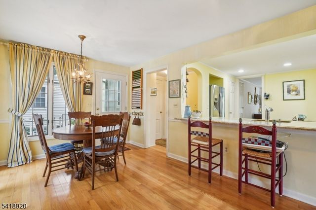 66 Springbrook Rd, Springfield Twp., NJ 07081